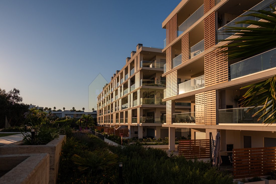 Apartment in Olhos de Agua, Algarve, Portugal 3 - 18198241