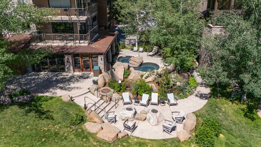 Condo in Snowmass Village, Colorado, United States 2 - 18198336