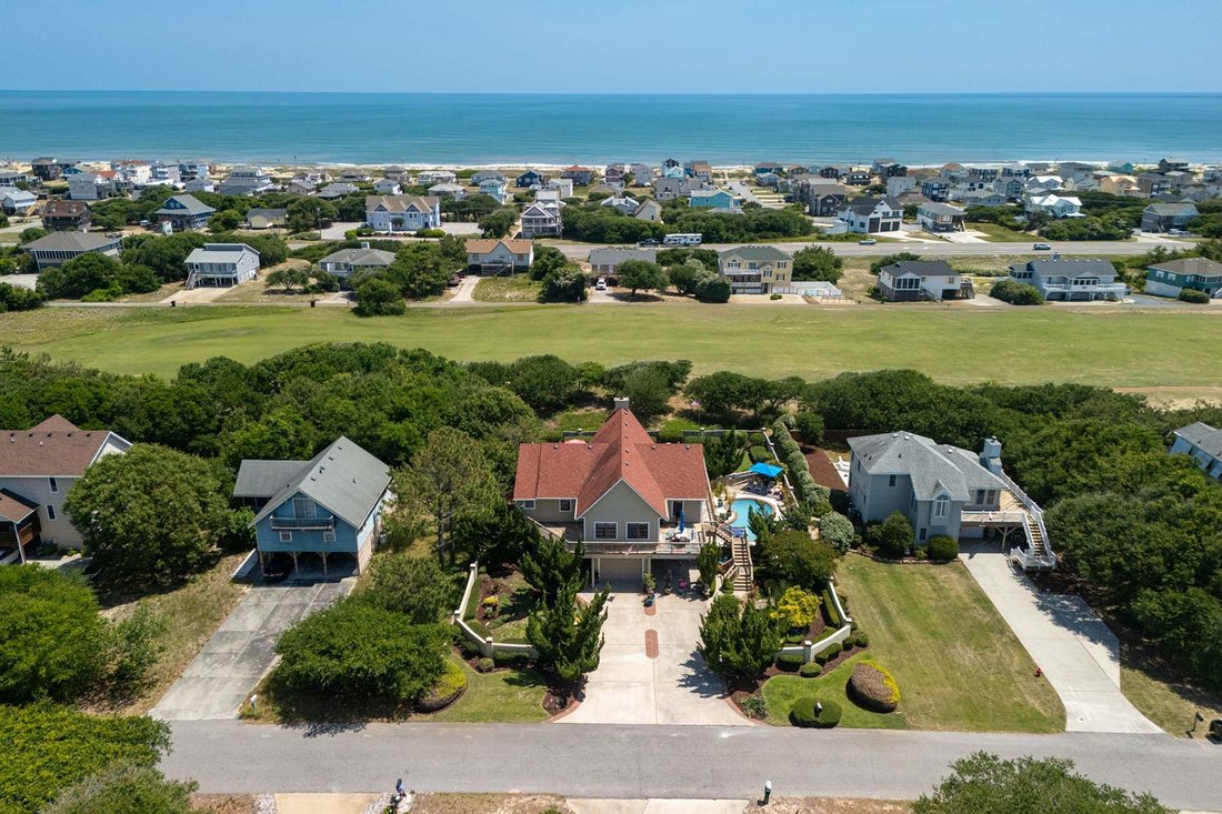 Kitty Hawk, North Carolina, United States 2 - 18198338