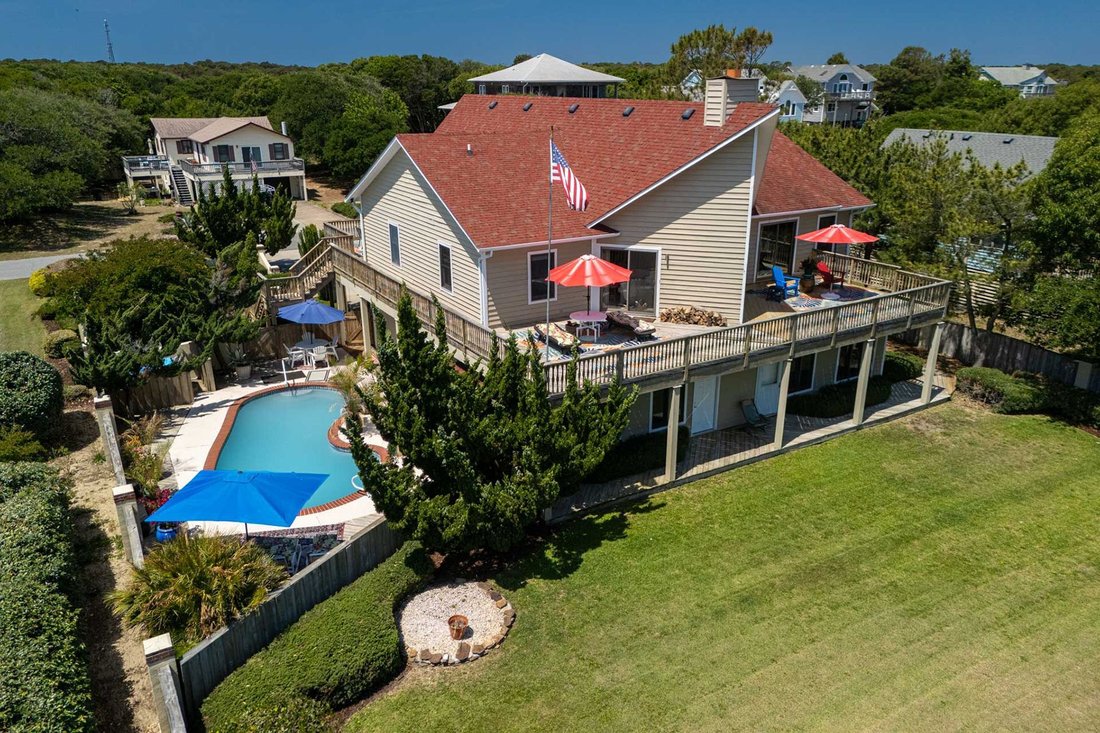 Kitty Hawk, North Carolina, United States 3 - 18198338