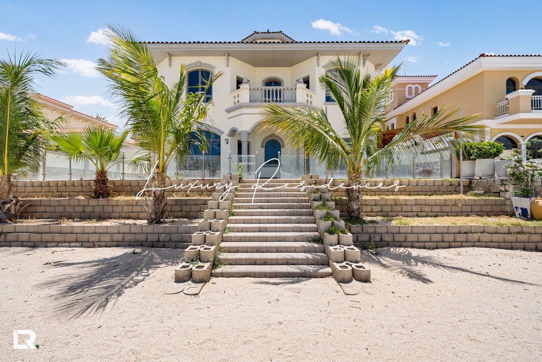 Villa in Palm Jumeirah, Dubai, United Arab Emirates 1 - 18198954