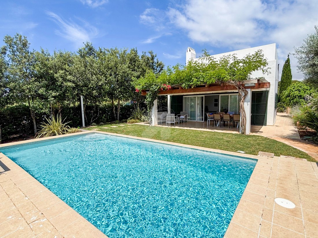 Villa in Punta Prima, Sant Lluis, Balearic Islands 2 - 18198986