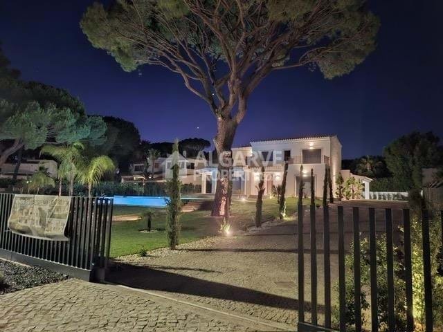 Villa in Vilamoura, Quarteira, Algarve 2 - 16568312
