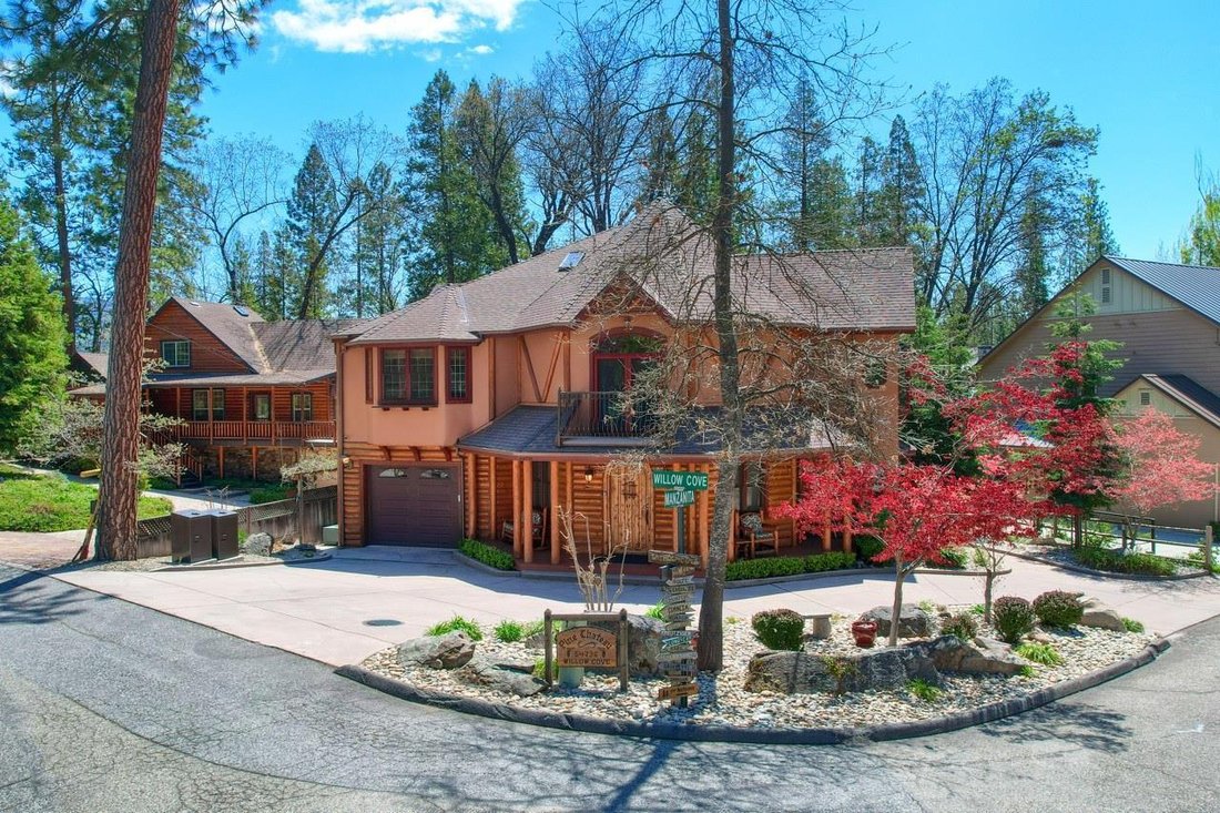 House in Bass Lake, California, United States 2 - 18198859