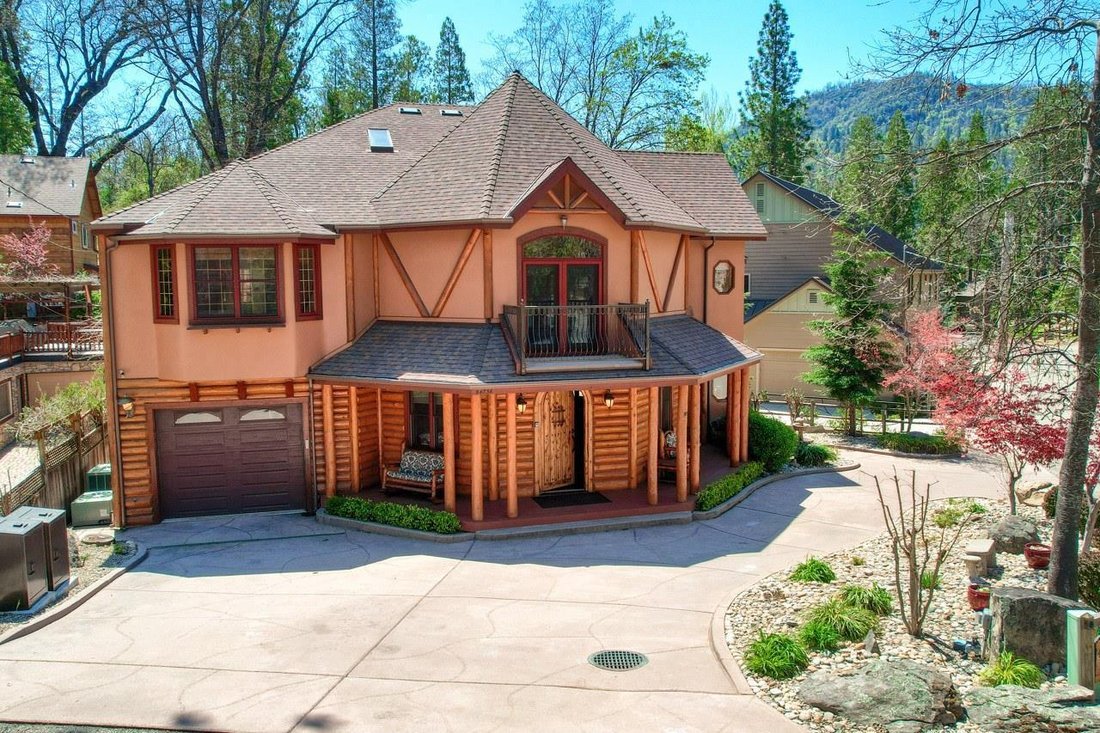 House in Bass Lake, California, United States 5 - 18198859