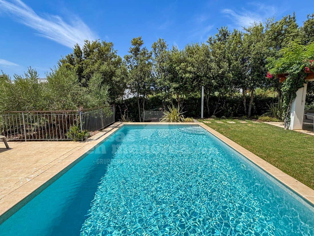 Villa in Punta Prima, Sant Lluis, Balearic Islands 4 - 18198986