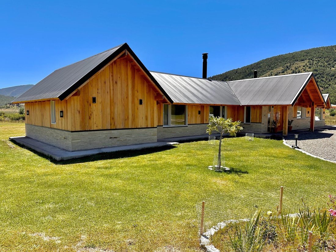 House in San Martín de los Andes, Neuquen, Argentina 3 - 18198855