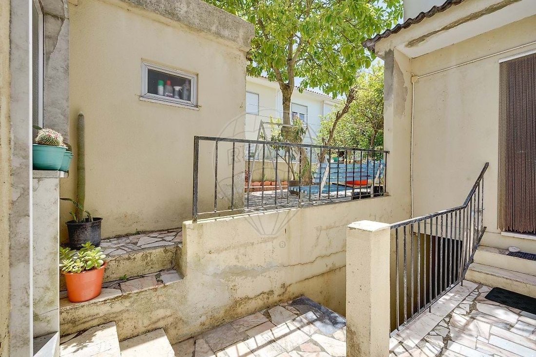 Villa in Carnaxide e Queijas, Lisbon, Portugal 4 - 18198774
