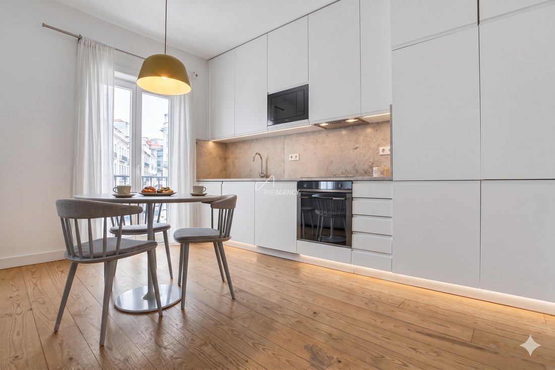 Apartment in Misericordia, Lisbon, Portugal 3 - 18001302