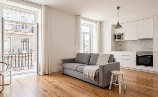 Apartment in Misericordia, Lisbon, Portugal 1