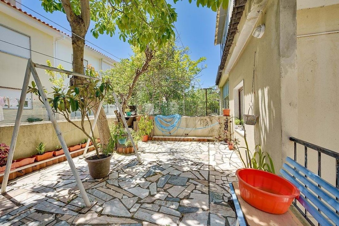 Villa in Carnaxide e Queijas, Lisbon, Portugal 5 - 18198774
