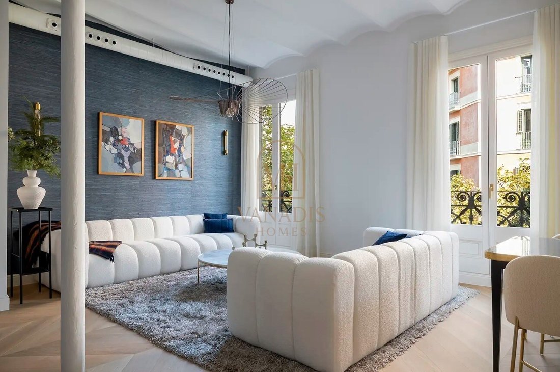 Apartment in Eixample, Barcelona, Spain 2 - 17983683
