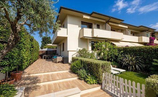 Townhouse in Montenero, Livorno, Tuscany 1
