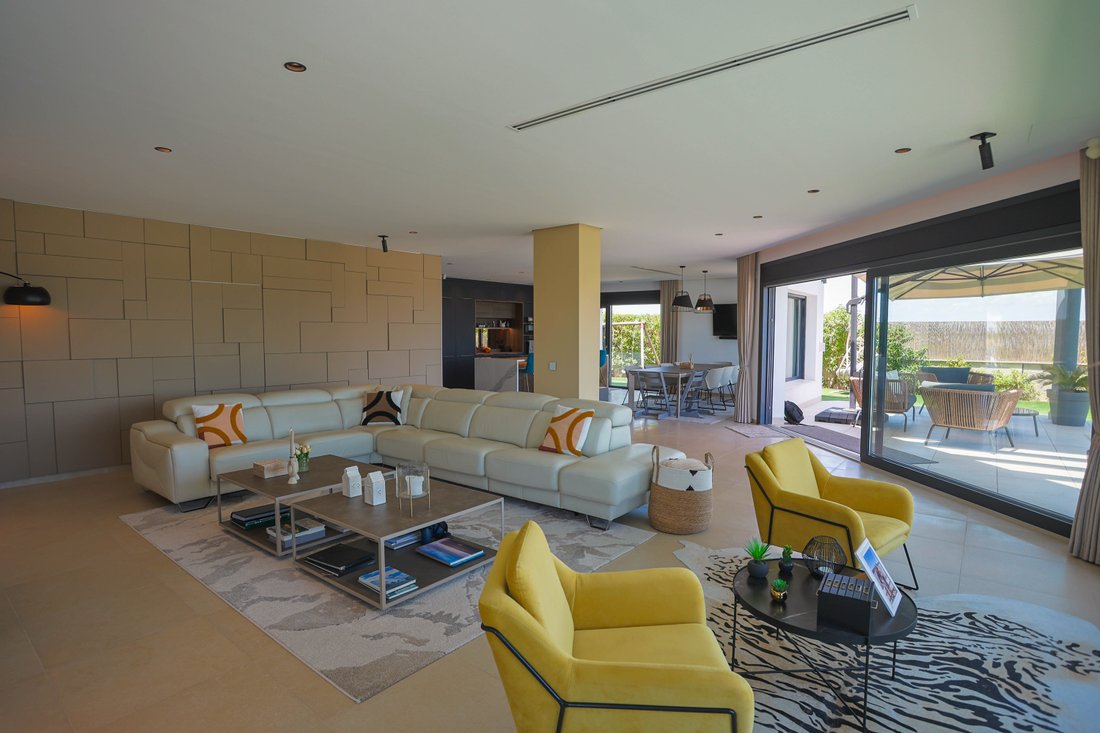 Villa in La Manga del Mar Menor, San Javier, Región de Murcia 2 - 18199165