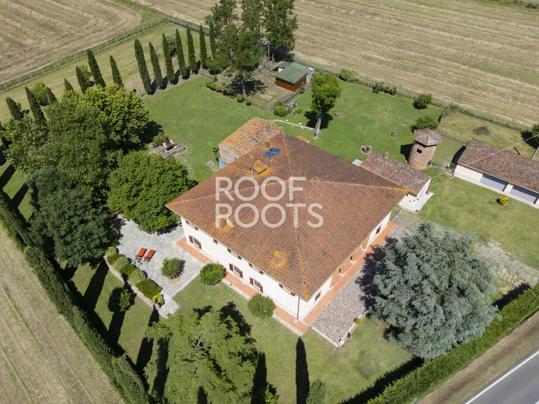 Villa in Laterina Pergine Valdarno, Tuscany, Italy 3 - 18199203