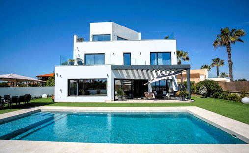 Villa in La Manga del Mar Menor, San Javier, Región de Murcia 1