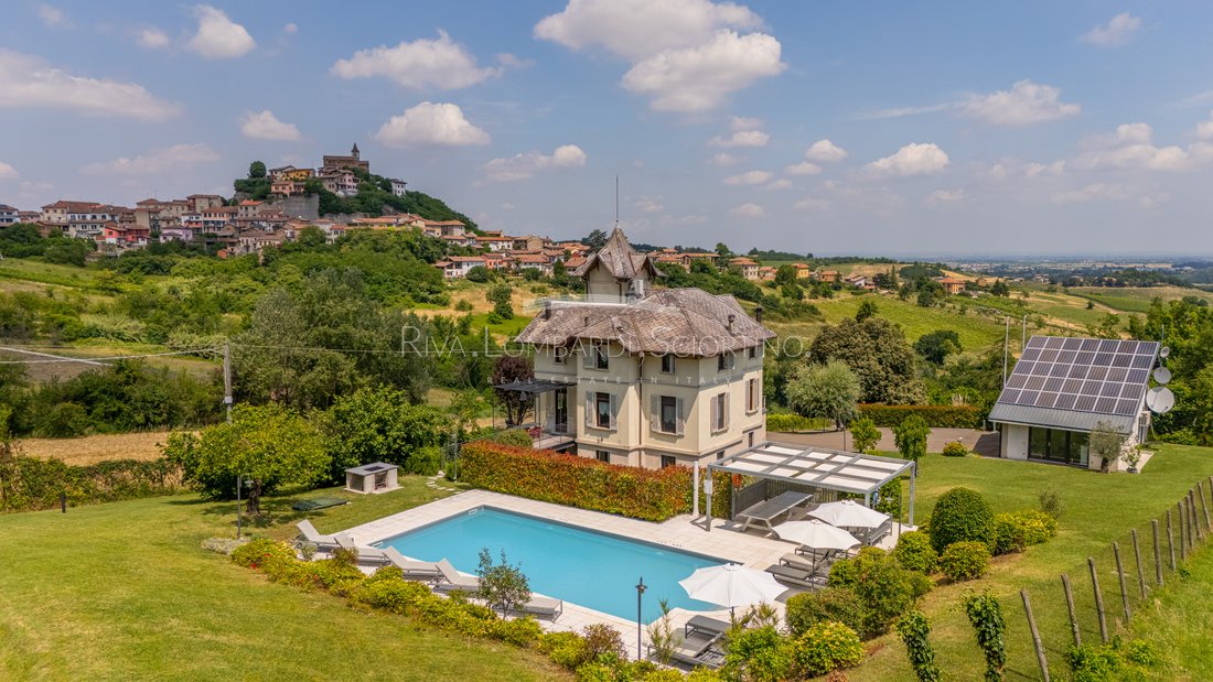 Villa in Sarezzano, Piemont, Italien 1 - 18199245
