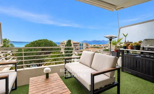 Apartment in La Source, Cannes, France 1