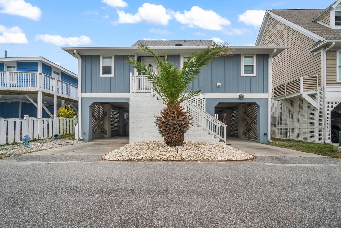 House in Surfside Beach, South Carolina, United States 1 - 18205864