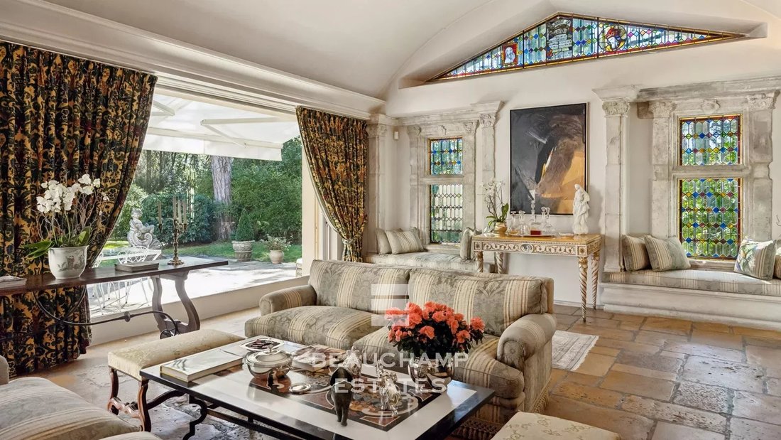 Villa in Auribeau-sur-Siagne, Provence-Alpes-Côte d'Azur, France 4 - 17373744
