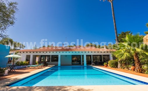 Villa in Sant Climent de Llobregat, Catalonia, Spain 1