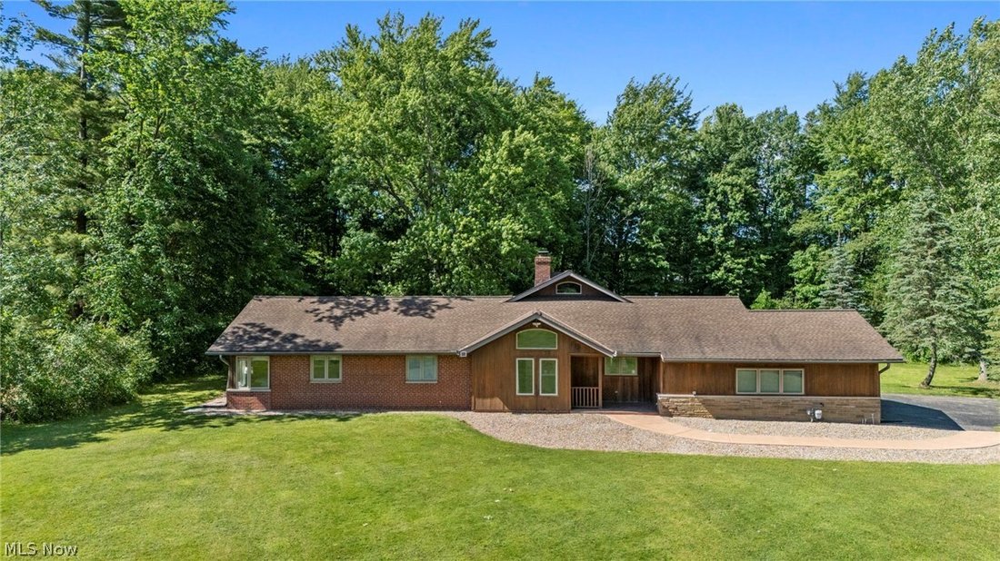 House in Novelty, Ohio, United States 1 - 18199945