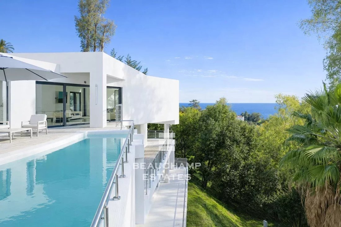 Villa in Croix des Gardes, Cannes, France 2 - 15375954