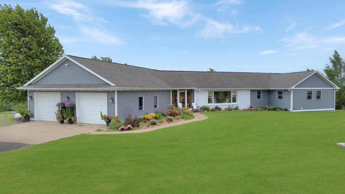 House in Westby, Wisconsin, United States 1 - 18203257