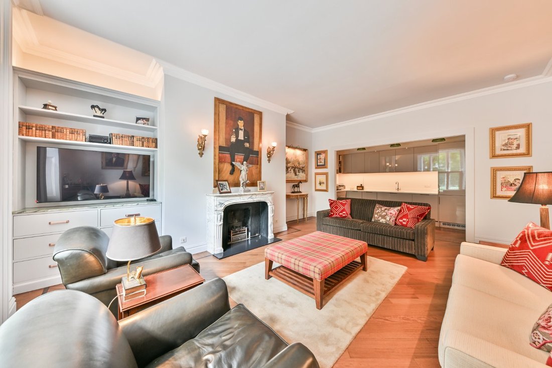 Apartment in South Kensington, Kensington And Chelsea, England 4 - 18200153