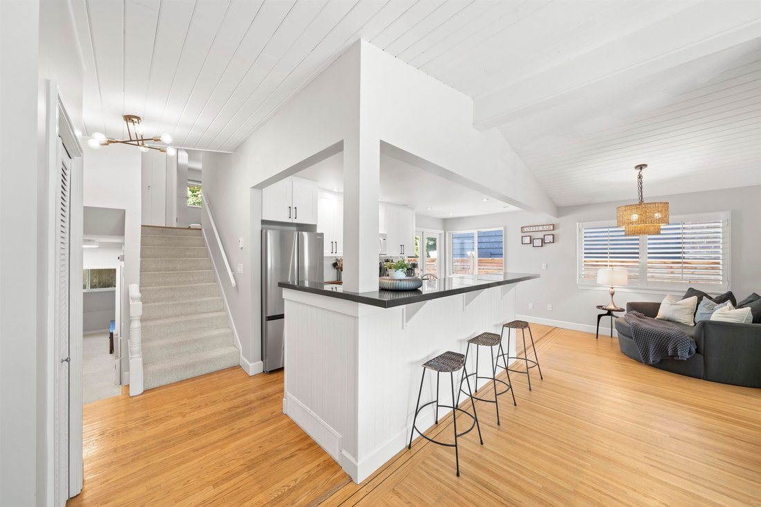 House in Delta, British Columbia, Canada 5 - 18205634