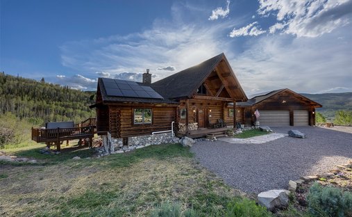House in Oak Creek, Colorado, United States 1