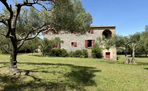 Finca en Uzès, Occitania, Francia 1