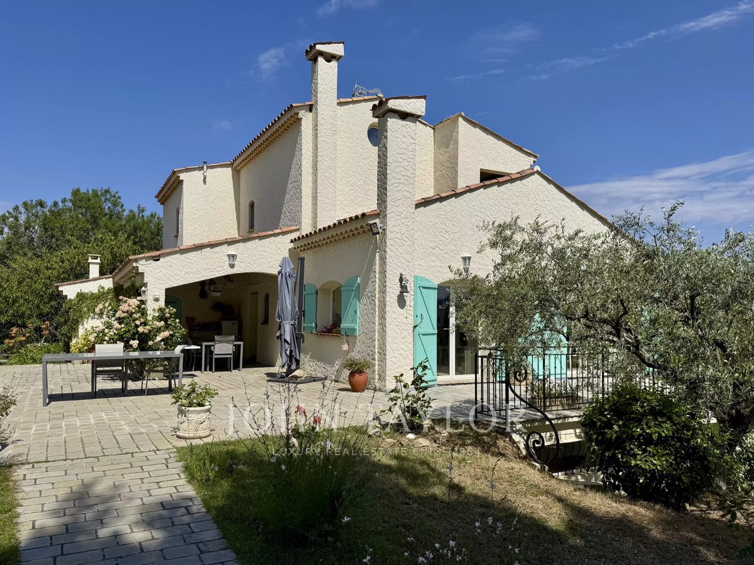 House in Saint-Zacharie, Provence-Alpes-Côte d'Azur, France 5 - 18203136