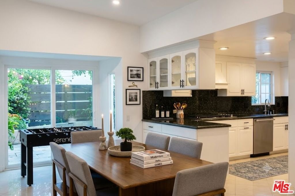 House in Los Angeles, California, United States 4 - 18203416
