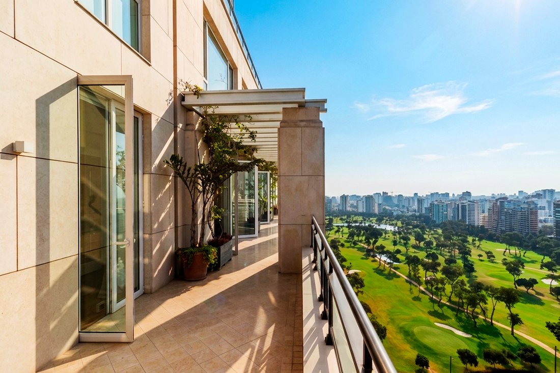Apartment in San Isidro, Metropolitan Municipality of Lima, Peru 2 - 14113336