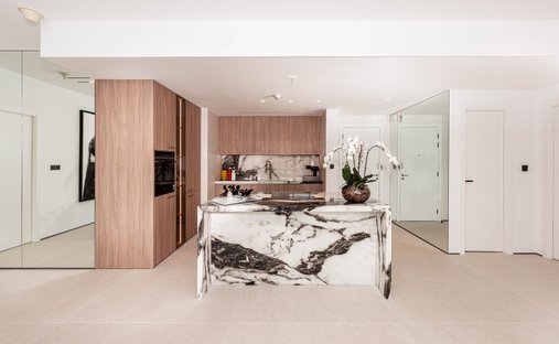 Apartment in Zabeel, Dubai, United Arab Emirates 1