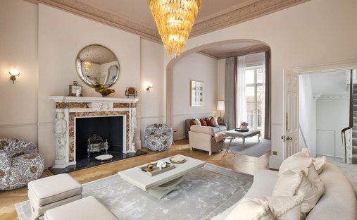 House in Knightsbridge, Kensington And Chelsea, England 1