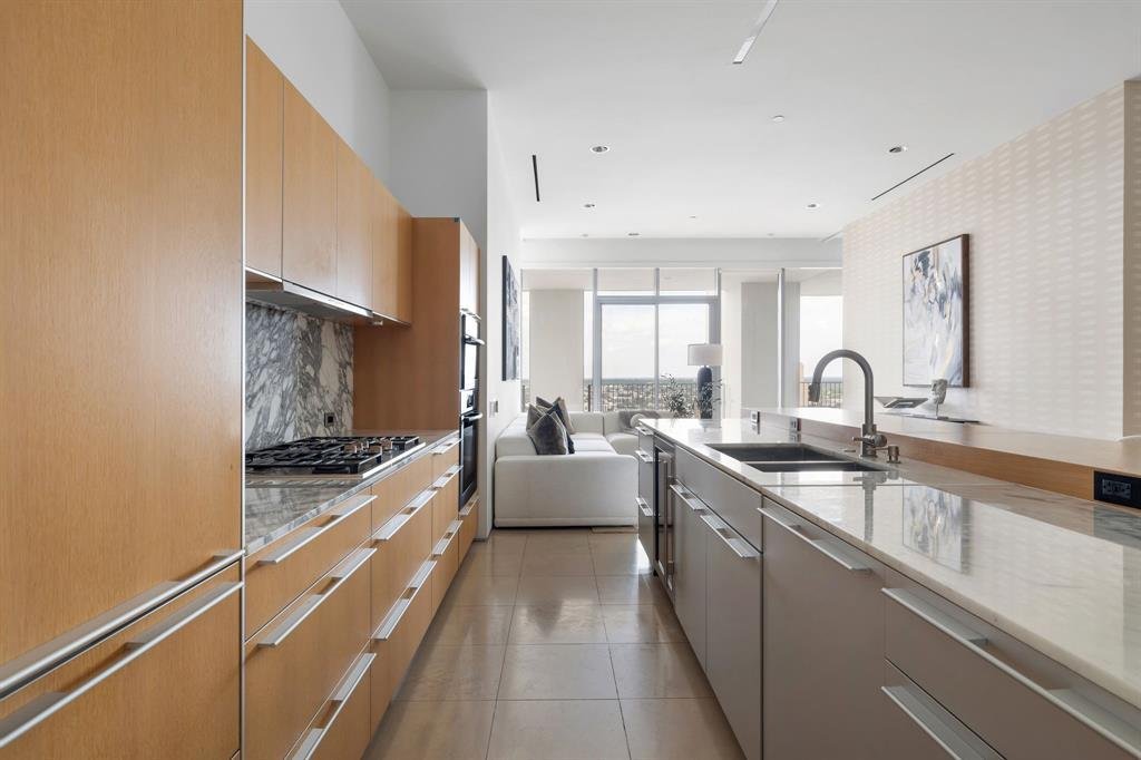Condo in Dallas, Texas, United States 3 - 18205201