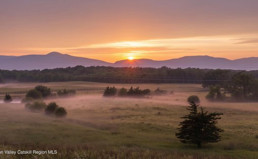 Land in Hudson, New York, Vereinigte Staaten 1