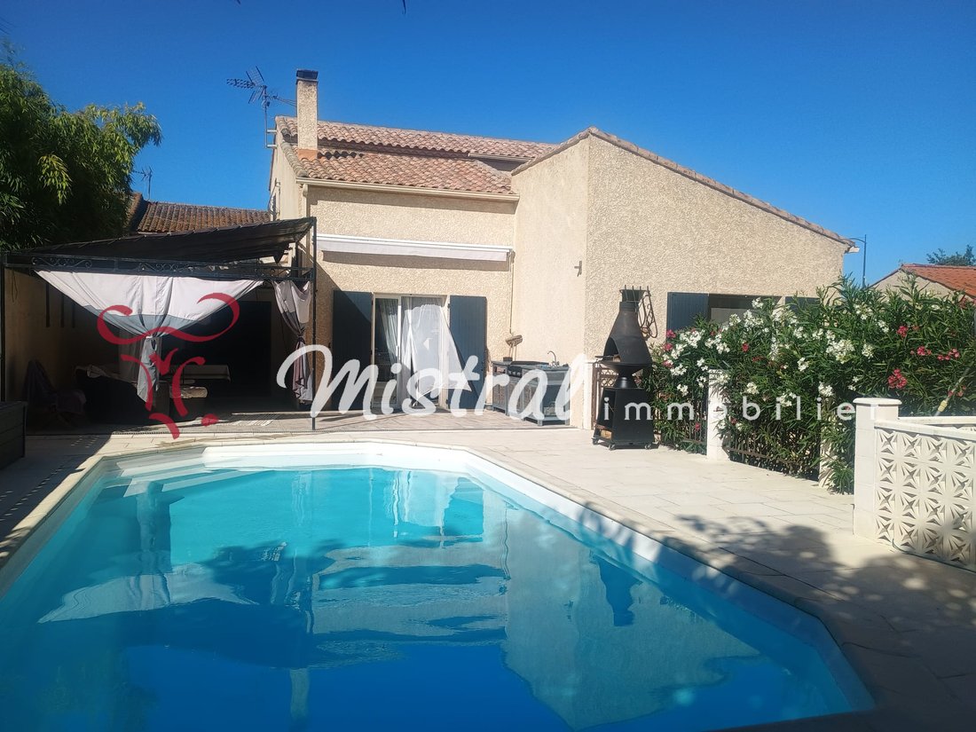 Villa in Centre Ville, Aigues-Mortes, France 3 - 18200675