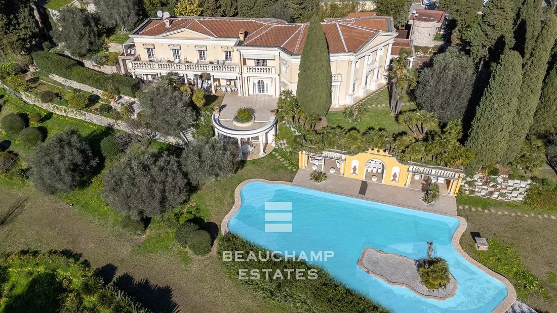Villa in Val de Gorbio, Roquebrune-Cap-Martin, France 1 - 17020745