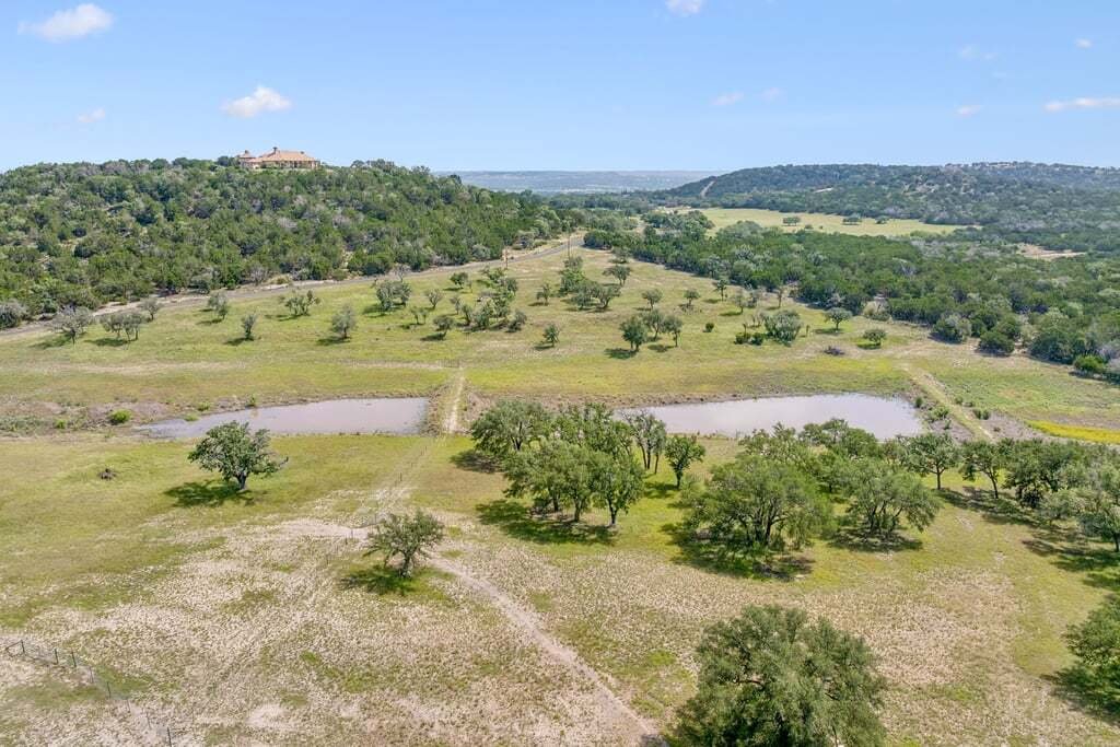 Farm Ranch in Center Point, Texas, United States 4 - 18206729