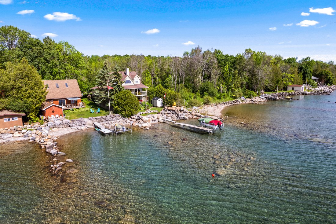 House in Meaford, Ontario, Canada 5 - 18201361