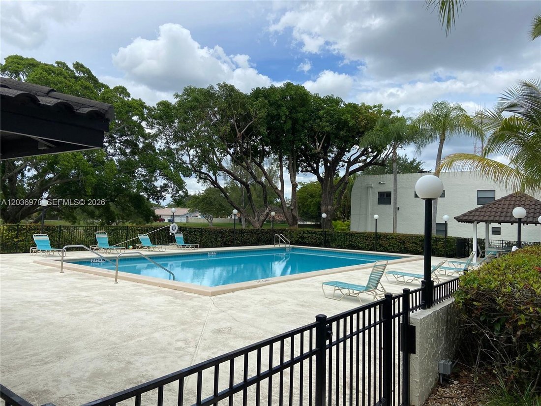House in Miami, Florida, United States 3 - 18200863