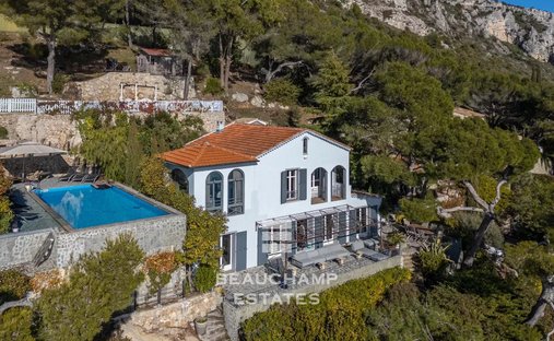 Villa in Èze, Provence-Alpes-Côte d'Azur, France 1
