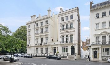 House in Knightsbridge, Kensington And Chelsea, England 1