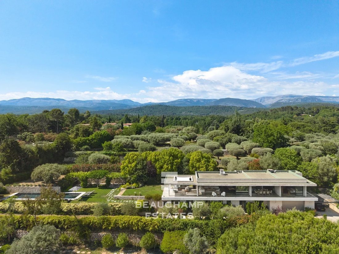 Villa in Montauroux, Provence-Alpes-Côte d'Azur, France 2 - 16848934