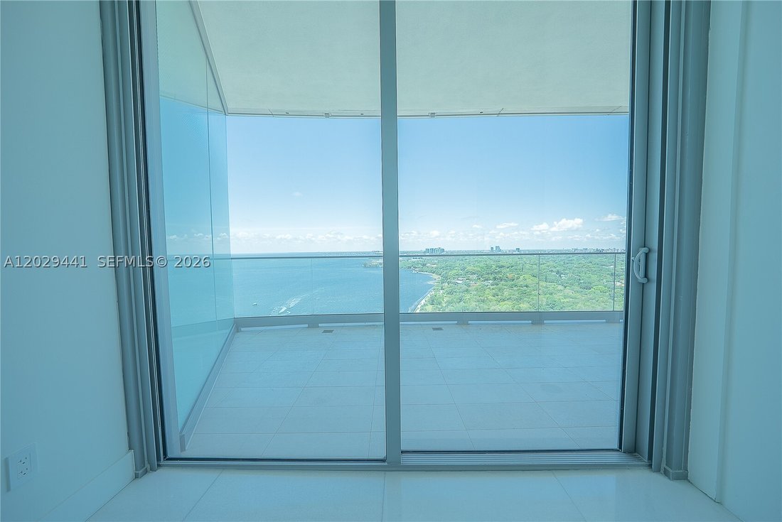 Condo in Miami, Florida, United States 3 - 18200210