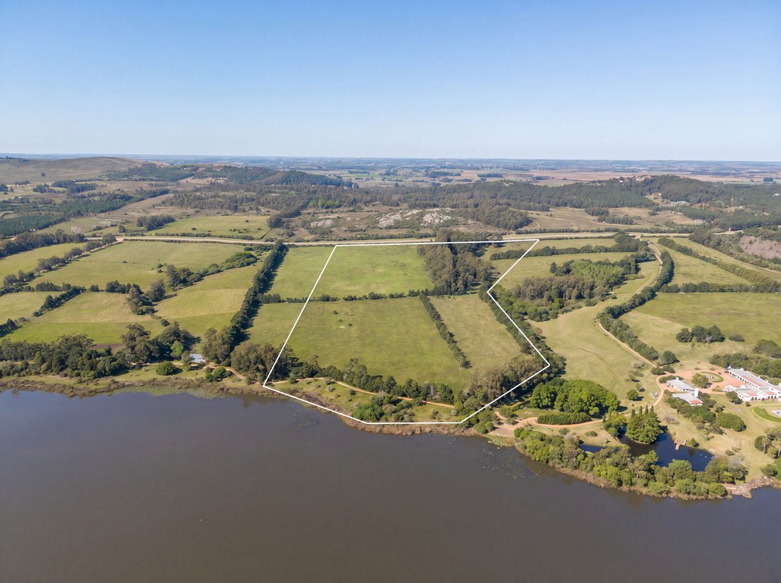 Land in Punta Ballena, Maldonado Department, Uruguay 4 - 18205852