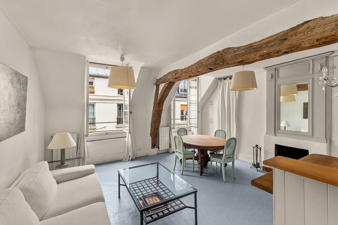 Apartment in Palais Royal, Paris 1er Arrondissement, Paris 2 - 18092546